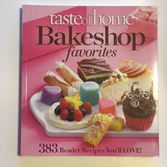 Taste of Home Bakeshop Favorites Cookbook PB Baking - Picture 1 of 8
